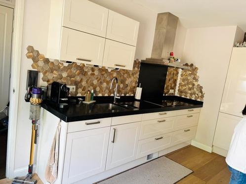 In super staat en helemaal compleet, Huis en Inrichting, Keuken | Complete keukens, Gebruikt, Dubbelwandige keuken, Crème, Graniet of Steen