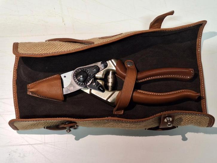 Zeldzame jubileum Felco Snoeischaar met Lederen Handvatten, Tuin en Terras, Snoeischaren, Gebruikt, 20 t/m 29 mm, Ophalen of Verzenden