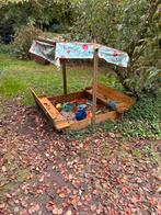 Zandbak 120x120 cm met deksel/zitbankjes, Kinderen en Baby's, Speelgoed | Buiten | Zandbakken, Ophalen, Gebruikt