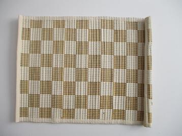 Katoen en zeegras placemat beschikbaar voor biedingen