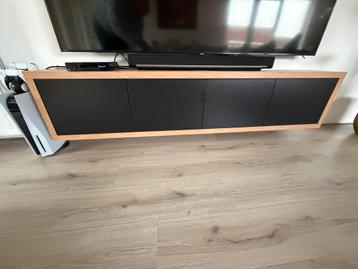 Tv meubel zwevend NU €199,-