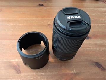 Nikon AF-P 70-300mm VR Lens + Zonnekap beschikbaar voor biedingen