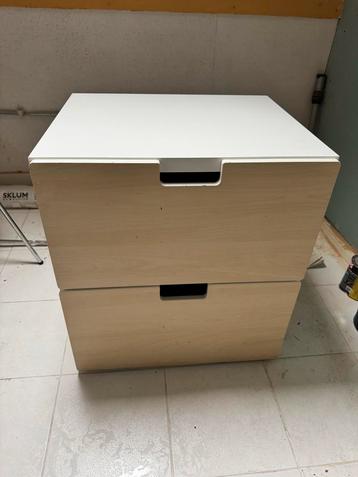 Ikea Kastje met Lades