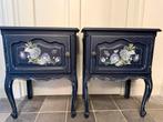 Set queen ann Nachtkastjes nacht blauw/ bloemen, Huis en Inrichting, Slaapkamer | Nachtkastjes, Ophalen, Zo goed als nieuw, Minder dan 45 cm