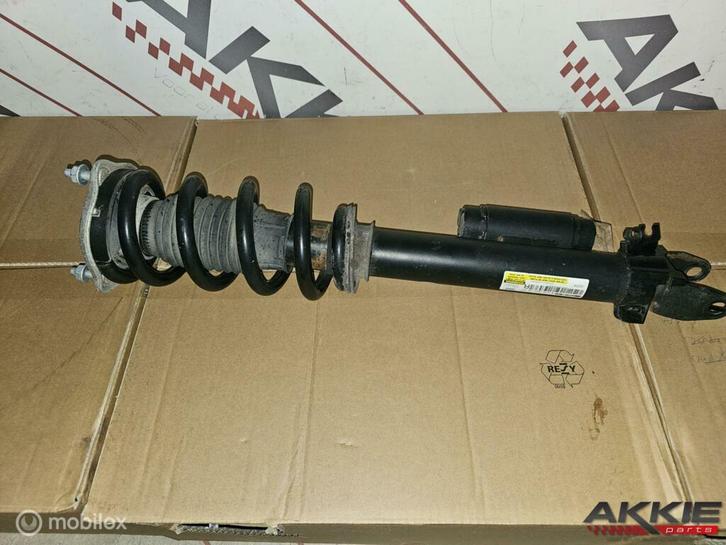 Mercedes C63 amg Schokdemper linksvoor W205 C205 A205 S205, Auto-onderdelen, Ophanging en Onderstel, Gebruikt, Ophalen of Verzenden