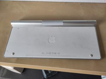 Apple toetsenbord beschikbaar voor biedingen