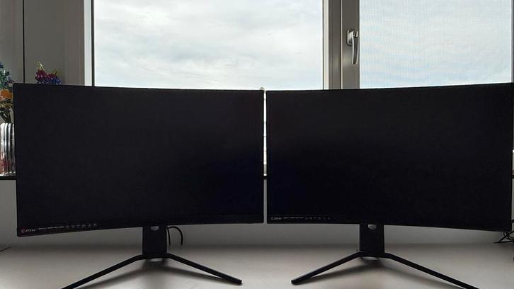 MSI Optix MAG272CQR Curved 2x, Computers en Software, Monitoren, Gebruikt, 151 t/m 200 Hz, DisplayPort, HDMI, USB-C, Gaming, Curved