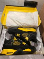 Jordan 4 retro tunder, Zwart, Air Jordan, Ophalen of Verzenden, Zo goed als nieuw
