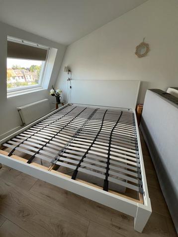 Ikea bed 180x200