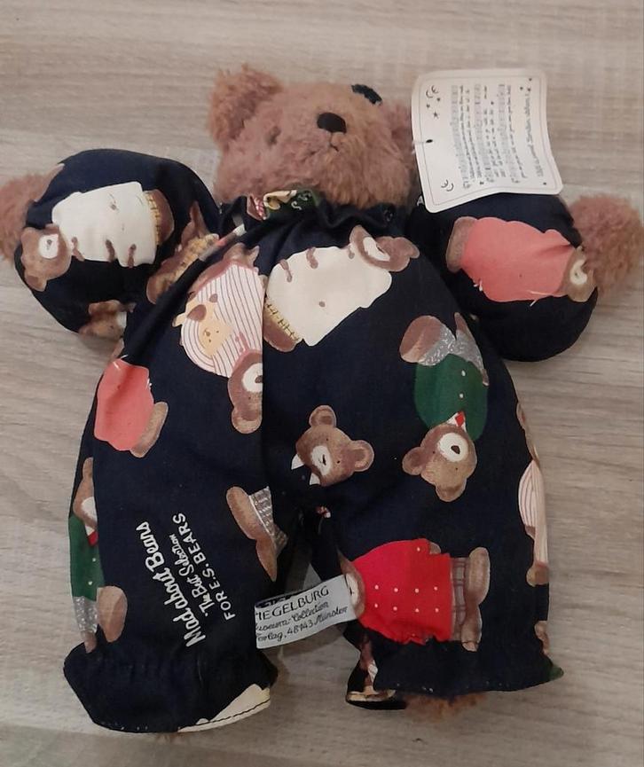 Die Spiegelburg BabyGlück Muziekbeer - Nieuwstaat!, Kinderen en Baby's, Speelgoed | Knuffels en Pluche, Zo goed als nieuw, Beer