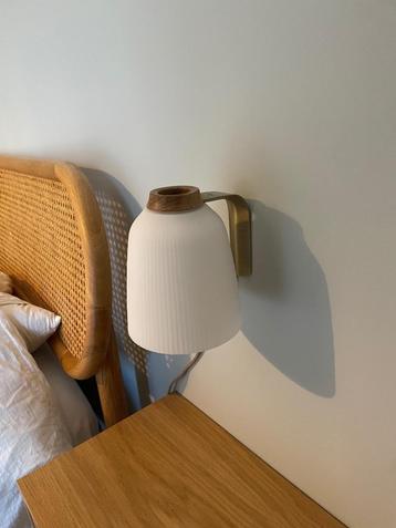 2 stuks Wandlamp BOLIA messing eik wandlampje nachtkastje  beschikbaar voor biedingen