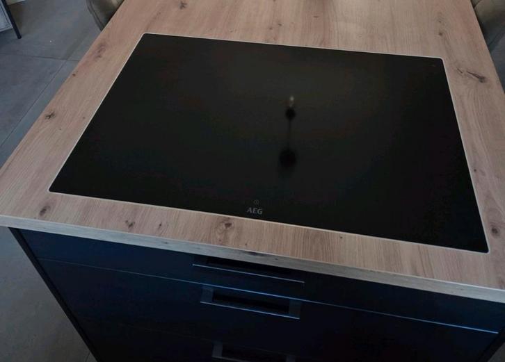AEG Inductiekookplaat IPE84531IB, Witgoed en Apparatuur, Kookplaten, Inbouw, Inductie, 4 kookzones, Ophalen