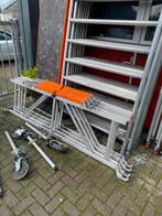 Altrex rolsteiger 10.2m wh te koop (incl safe rekken ), Doe-het-zelf en Verbouw, Steigers, Ophalen, Gebruikt, Rolsteiger of Kamersteiger