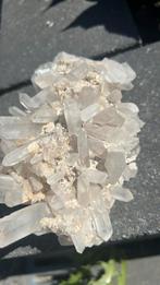 Bergkristal arkansas 640 gram, Verzamelen, Mineralen en Fossielen, Ophalen of Verzenden, Mineraal