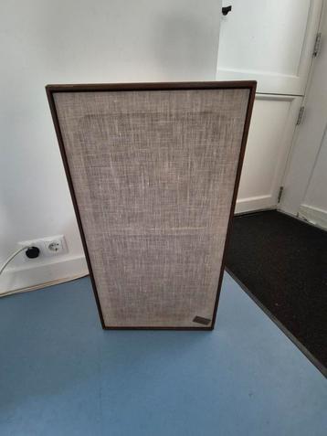 acoustic research ar3a improved beschikbaar voor biedingen