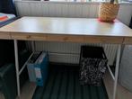 Bijna nieuwe Lillåsen bureau/desk, Huis en Inrichting, Bureaus, Ophalen, Zo goed als nieuw, Bureau