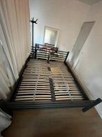 Grijs bedframe met lattenbodems 200 x 180, Ophalen, Tweepersoons, 140 cm, Zo goed als nieuw