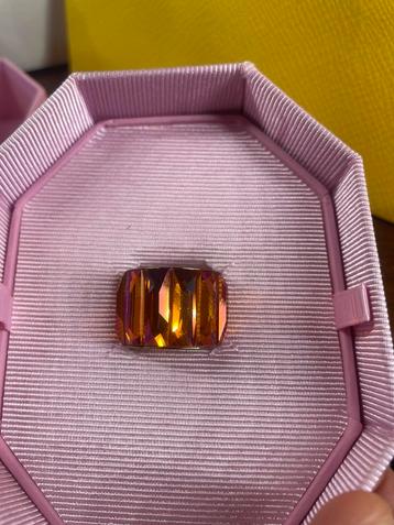 Swarovski ring, nieuw, np €195 beschikbaar voor biedingen