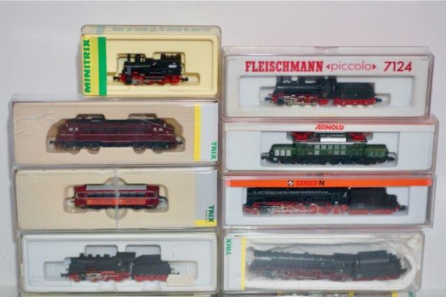 Arnold N / Fleischmann N  Minitrix N kavel., Hobby en Vrije tijd, Modeltreinen | N-Spoor, Zo goed als nieuw, Wagon, Gelijkstroom