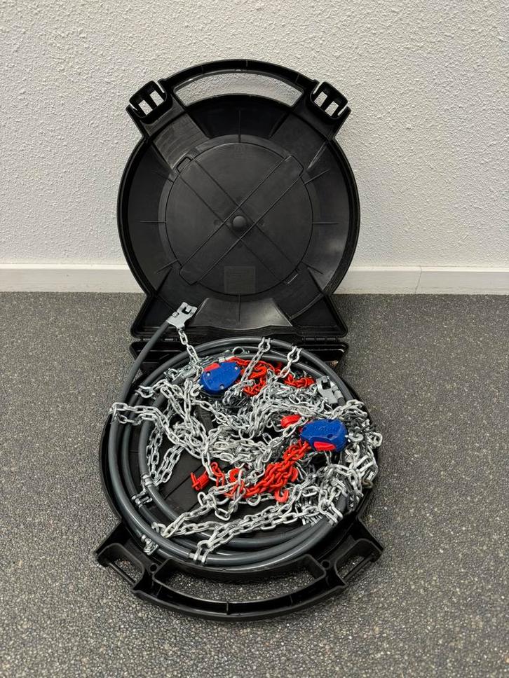 Diverse PEWAG sneeuwkettingen te huur, Auto diversen, Sneeuwkettingen, Zo goed als nieuw, Ophalen