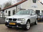 BMW X3 2.0i Business Line nette auto !, Auto's, BMW, Parkeersensor, Zwart, 4 cilinders, 150 pk