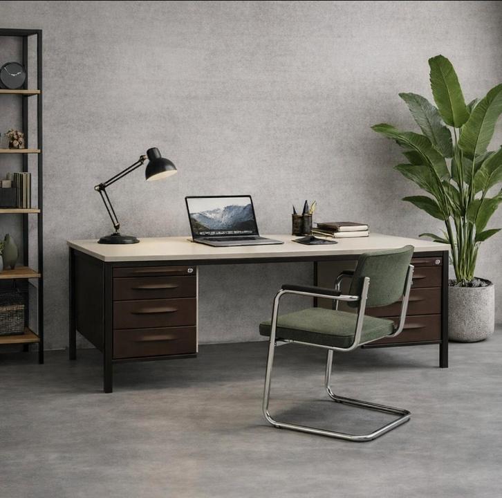 Jaren 50 60 midcentury Gispen stijI industrieel bureau, Huis en Inrichting, Bureaus, Zo goed als nieuw, Bureau, Ophalen