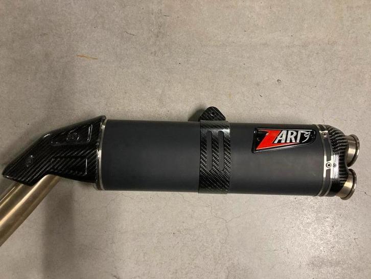 Te koop: zeer mooie Zard-utlaat voor Moto Guzzi V85TT, Motoren, Onderdelen | Overige, Gebruikt, Ophalen of Verzenden