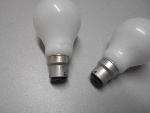 Boogtent lampen Nederlands leger bajonetlampen, Verzamelen, Militaria | Algemeen, Landmacht, Nederland, Ophalen of Verzenden
