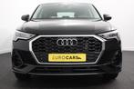 Audi Q3 Sportback 45 TFSI e 245pk PHEV S-tronic Attitude Nav, Auto's, Stof, Gebruikt, Bluetooth, Zwart