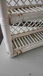 vintage rotan wandrek kastje shabby chic retro jaren70 stijl, Huis en Inrichting, Woonaccessoires | Wandplanken en Boekenplanken