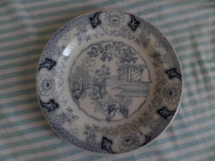 Antiek Chinees bordje van Petrus Regout, Antiek en Kunst, Antiek | Wandborden en Tegels, Ophalen of Verzenden