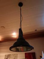 Hanglamp gietijzer, Huis en Inrichting, Lampen | Hanglampen, Overige materialen, Stoere gietijzeren hanglamp, Ophalen of Verzenden