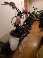 piaggio fly 150 LC, Ophalen, Tweetakt, Maximaal 45 km/u, Zo goed als nieuw