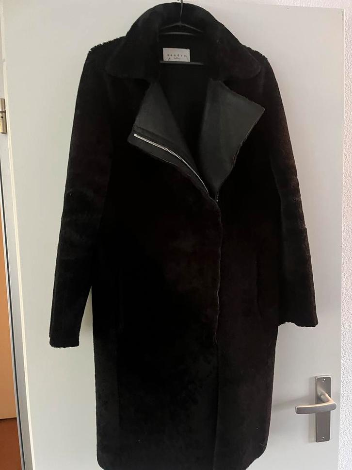 Sandro Winterjas/Mantel maat S, Kleding | Dames, Jassen | Winter, Zo goed als nieuw, Maat 36 (S), Zwart, Ophalen of Verzenden
