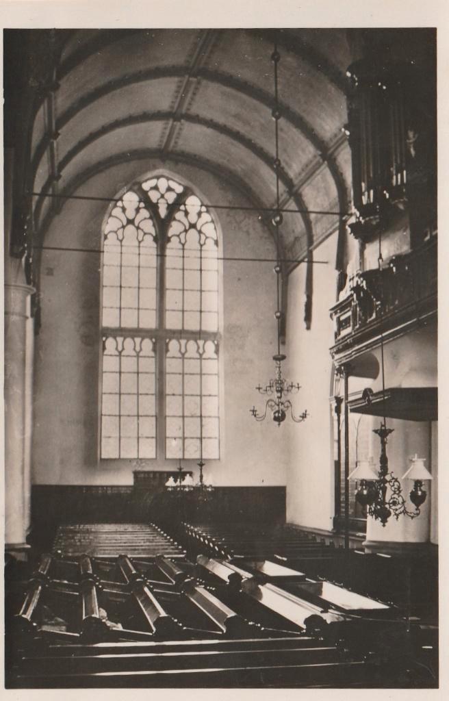 YERSEKE Ned. Herv. Kerk Zuidvleugel, Verzamelen, Ansichtkaarten | Nederland, Ongelopen, Zeeland, 1920 tot 1940, Verzenden