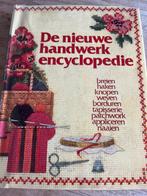 Handwerk Encyclopedie, Boeken, Hobby en Vrije tijd, Ophalen of Verzenden, Gelezen, Borduren en Naaien