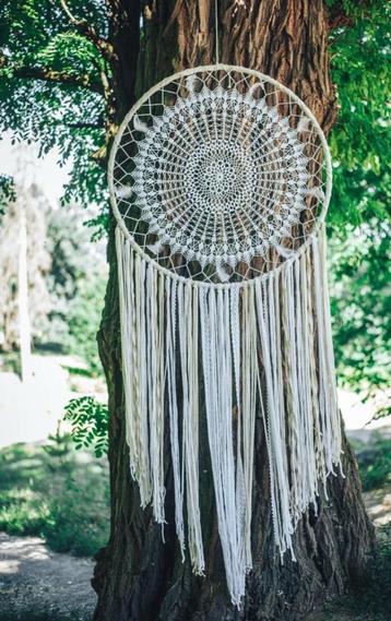 Grote Dreamcatcher – handgemaakt en sfeervol beschikbaar voor biedingen