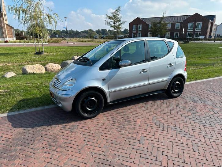 Mercedes-Benz A-Klasse 1.6 A160 2004 Grijs (nieuwe APK), Auto's, Mercedes-Benz, Particulier, A-Klasse, Benzine, D, Hatchback, Handgeschakeld