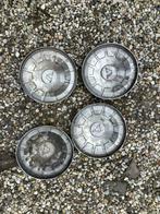 Volvo 140 142 144 145 Wieldoppen set 4x wieldop, Ophalen of Verzenden, Gebruikt