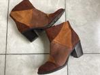 Mooie suede laarsjes maat 39, Ophalen of Verzenden, Zo goed als nieuw, Zwart