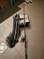 Roofvisset: Hengel & molen, schepnet en gevuld koffer, Ophalen of Verzenden, Gebruikt