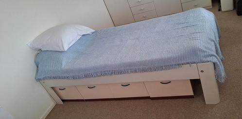 Auping Auronde 1 pers bed 48 cm hoog., Huis en Inrichting, Slaapkamer | Bedden, Zo goed als nieuw, Eenpersoons, 90 cm, 200 cm