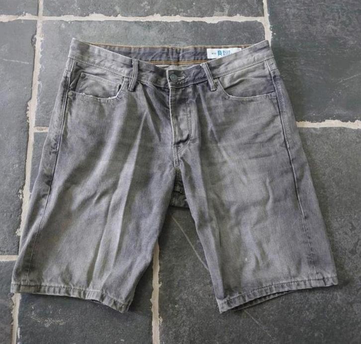 Blue Ridge Short Jeans, grijs, W32, nette staat! RobShort, Kleding | Heren, Spijkerbroeken en Jeans, Zo goed als nieuw, W32 (confectie 46) of kleiner