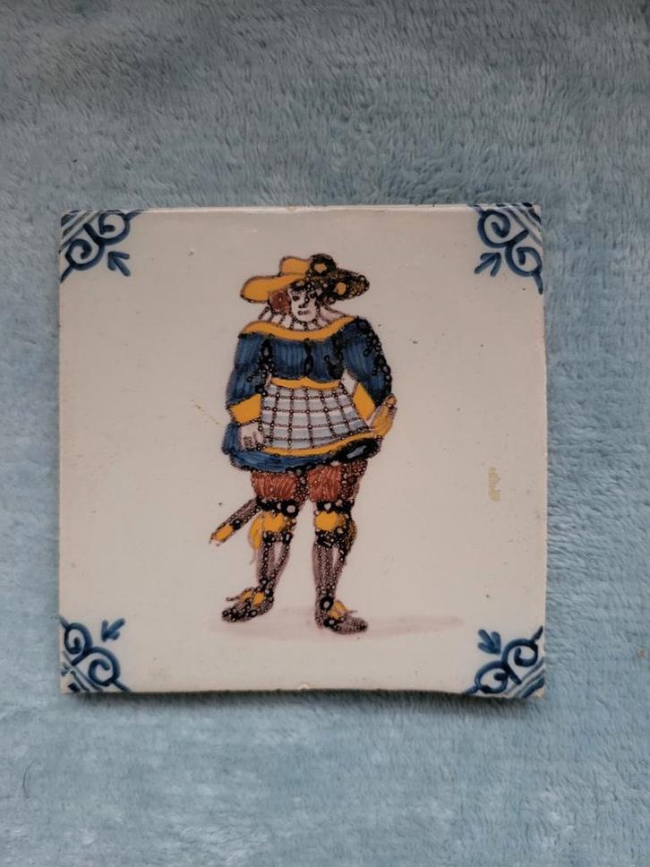 Oude Tegel met Figuur, Antiek en Kunst, Antiek | Wandborden en Tegels, Ophalen