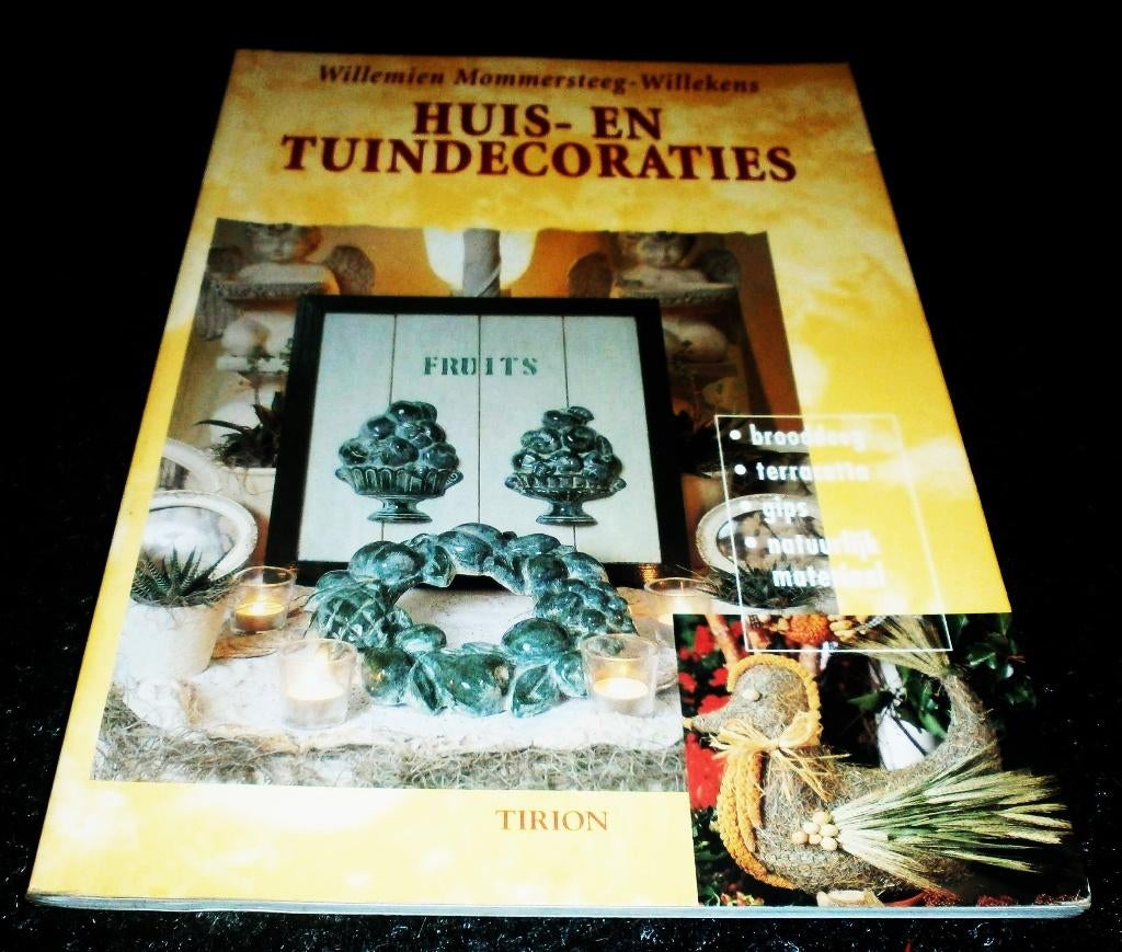 Huis- en tuindecoraties is een erg leuk boek!!!, Ophalen of Verzenden, Gelezen, Interieur en Design