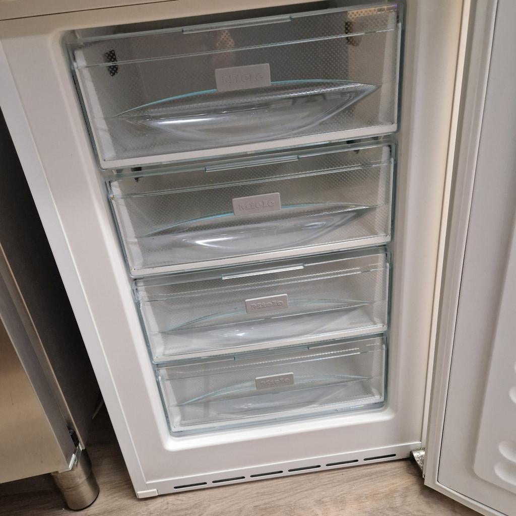 Liebherr 4 Frontpanelen Vrieslades Transparant, Witgoed en Apparatuur, Onderdelen en Toebehoren, Ophalen of Verzenden, Nieuw