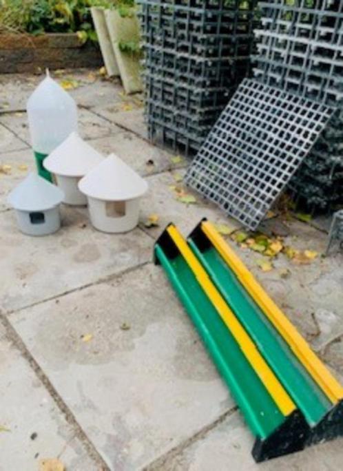 Inventaris duivenhok of andere dieren, Dieren en Toebehoren, Vogels | Hokken en Kooien, Gebruikt, Overige typen, Overige materialen