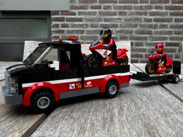 Lego 60084 Racemotortransport beschikbaar voor biedingen