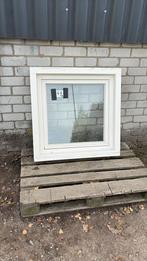 (49 A) Nieuw hardhouten raamkozijn draai kiep incl glas, Doe-het-zelf en Verbouw, Kozijnen en Schuifpuien, Raamkozijn, Nieuw, Inclusief glas