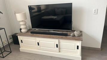Tv meubel beschikbaar voor biedingen